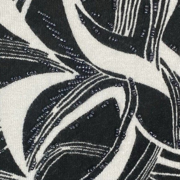 Louise FD Sweater Womens Medium Black White Lightweight Pullover Beaded Top - Picture 5 of 7